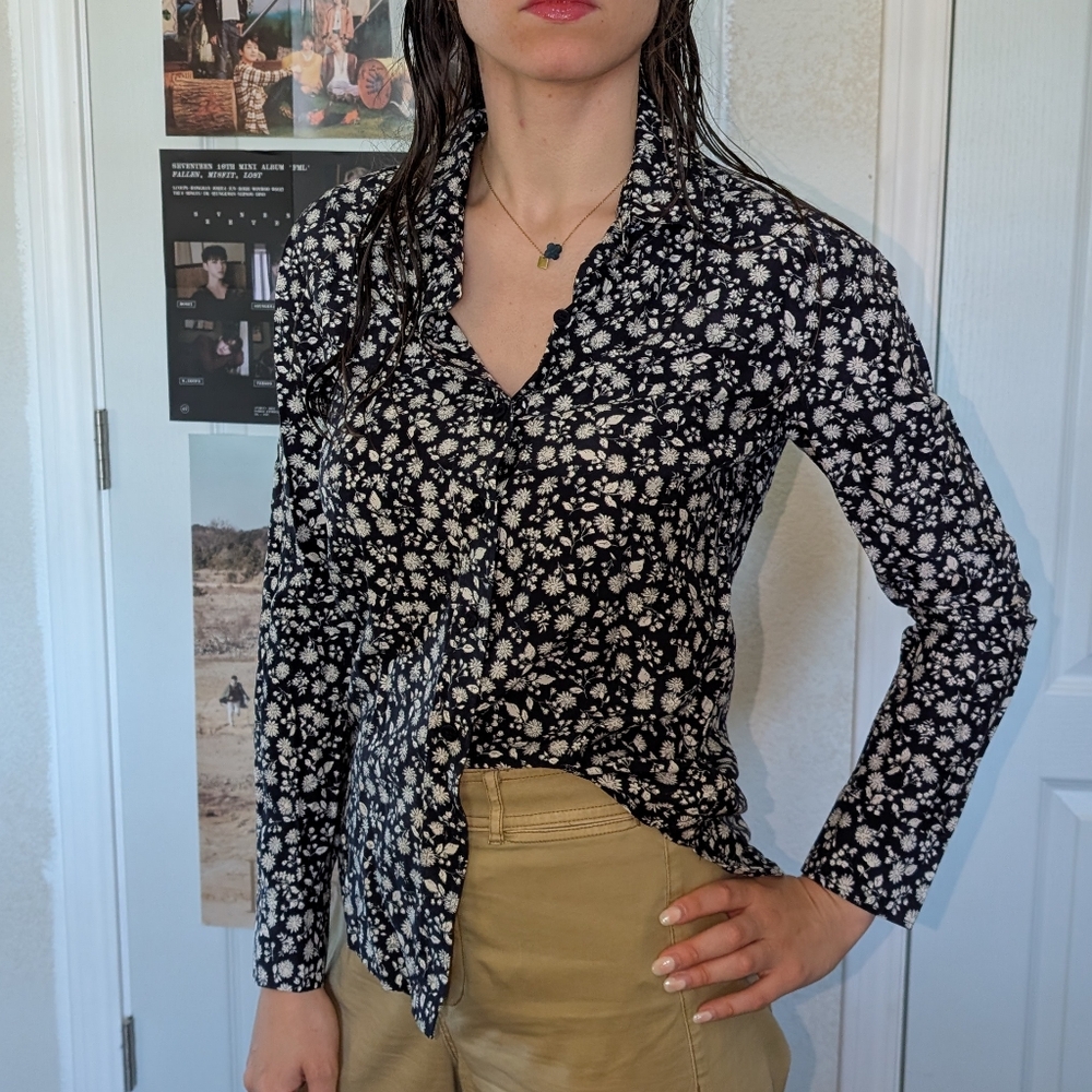 Comptoir Des Cotonniers Navy and White Floral Button Down Shirt